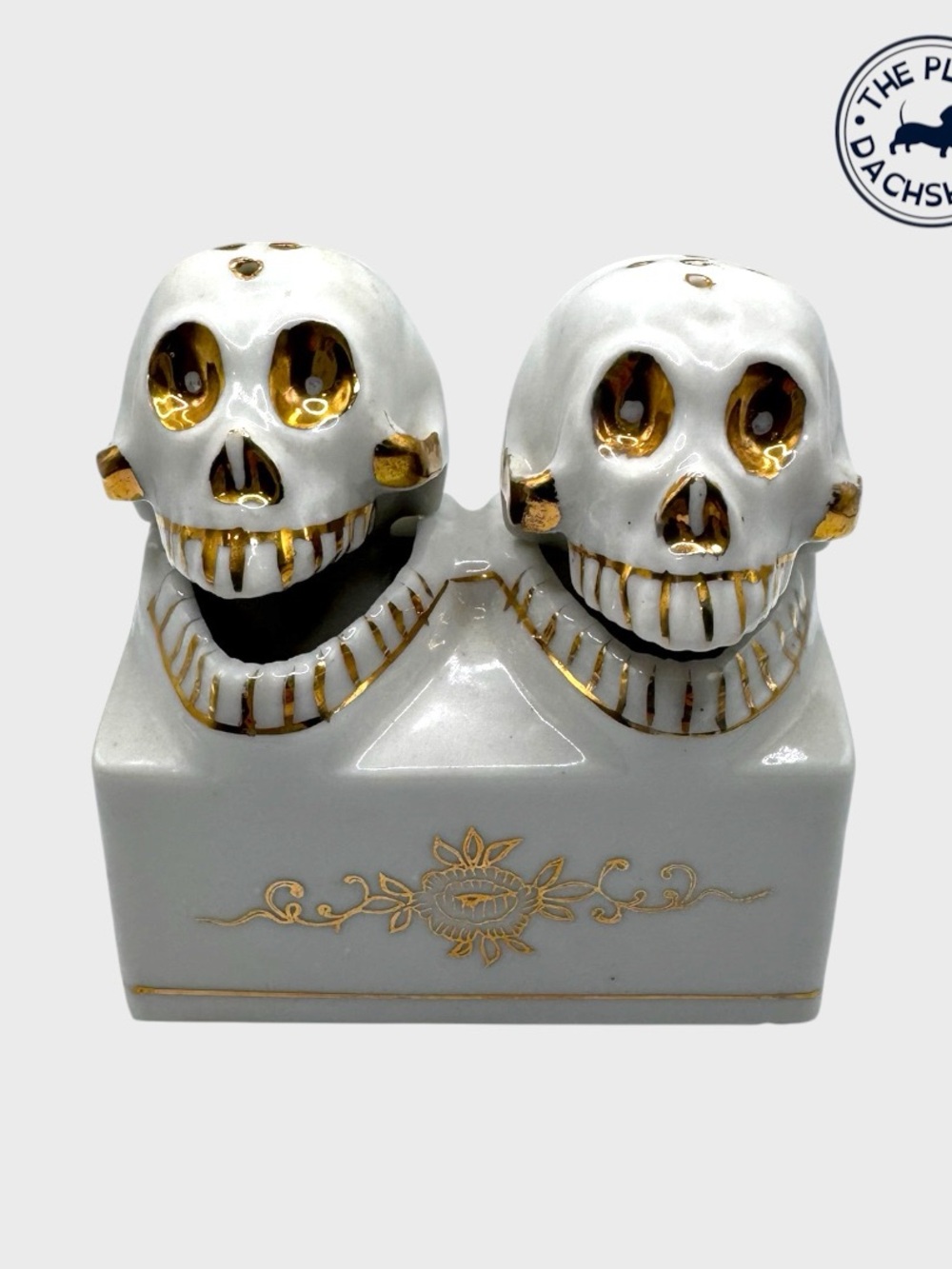 White Ceramic Double Skull Salt & Pepper Shaker Nodders on Base